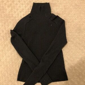 Black turtle neck. From Universal threads.